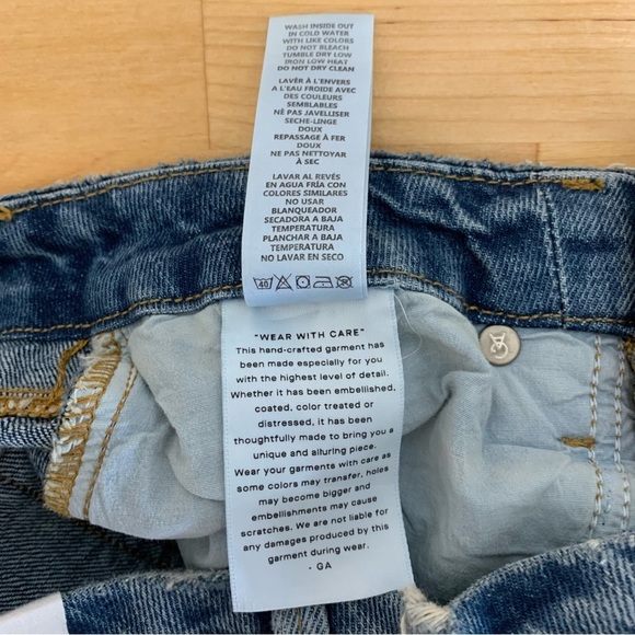 NWT NEW Good American Good Icon Straight Leg High Rise Jeans Size 00 / 24 - Picture 10 of 12